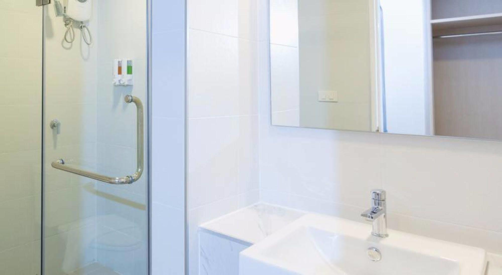 Trat City Hotel Dış mekan fotoğraf